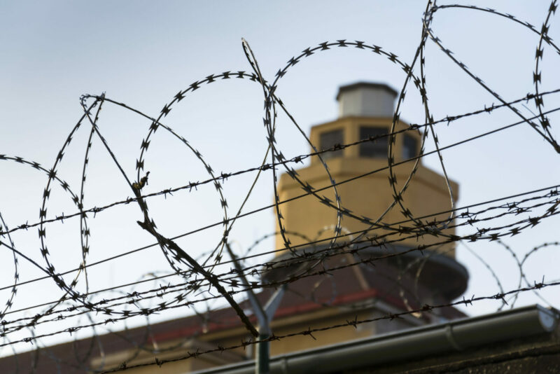 AWG-Verstoß: Unternehmen haften in Millionenhöhe AWG-Verstoß: Unternehmen haften in Millionenhöhe